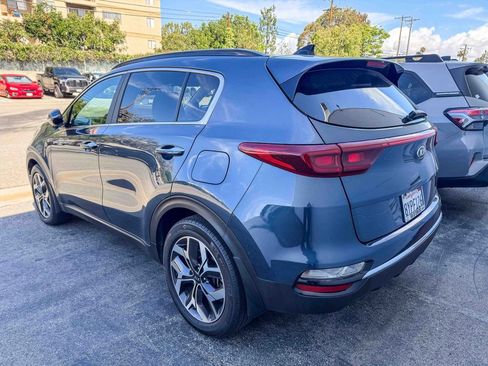Used 2022 Kia Sportage EX FWD image 7