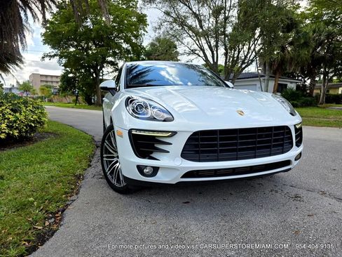 Used 2018 Porsche Macan Sport Edition image 74
