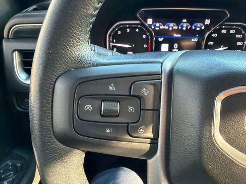 Used 2021 GMC Yukon SLT w/ SLT Premium Package AWD/4WD image 10