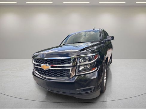 Used 2019 Chevrolet Tahoe LT AWD/4WD image 4