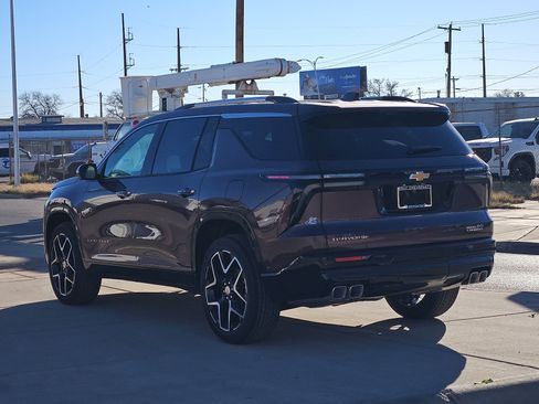 New 2026 Chevrolet Traverse High Country image 3