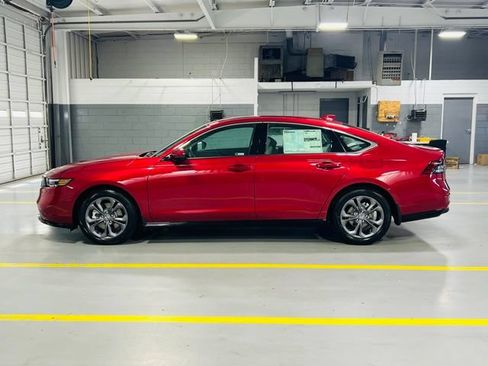 New 2026 Honda Accord EX-L image 15