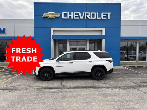 Used 2018 Chevrolet Traverse Premier w/ Redline Edition image 2