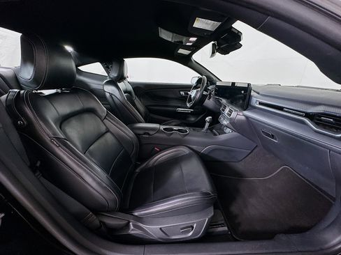 Used 2024 Ford Mustang Premium image 27