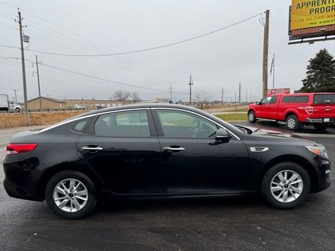 Used 2016 Kia Optima LX image 31
