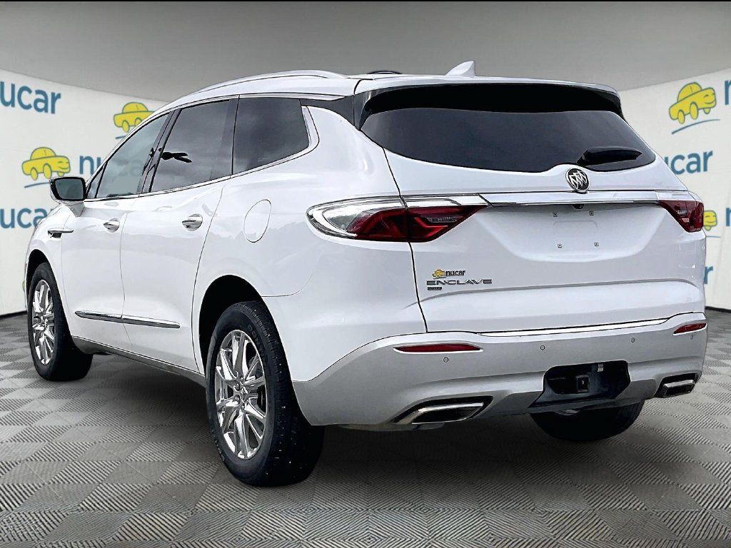 Used 2023 Buick Enclave Essence w/ Experience Buick Package AWD/4WD image 4