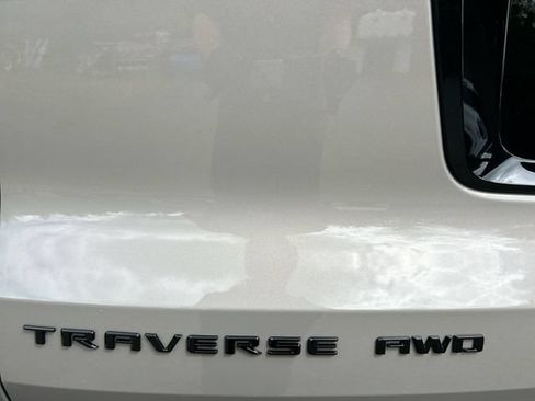 New 2026 Chevrolet Traverse Z71 w/ Enhanced Driving Package AWD/4WD image 32
