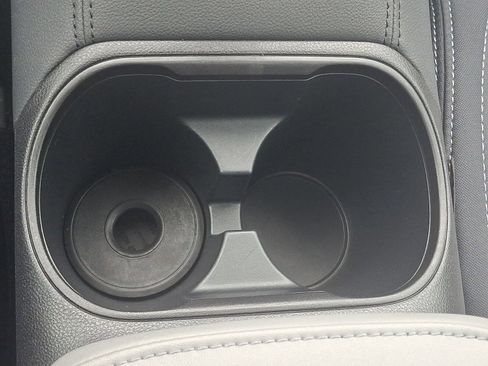 Certified 2024 Subaru Outback Premium image 25