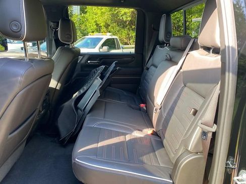 Used 2024 GMC Sierra 2500 AT4X w/ AT4X AEV Edition AWD/4WD image 9