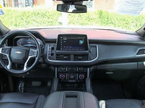 Used 2023 Chevrolet Tahoe LT image 28