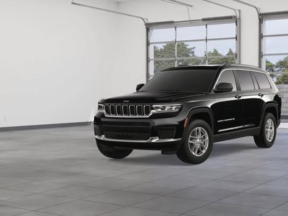 New 2025 Jeep Grand Cherokee L Laredo w/ Luxury Tech Group I