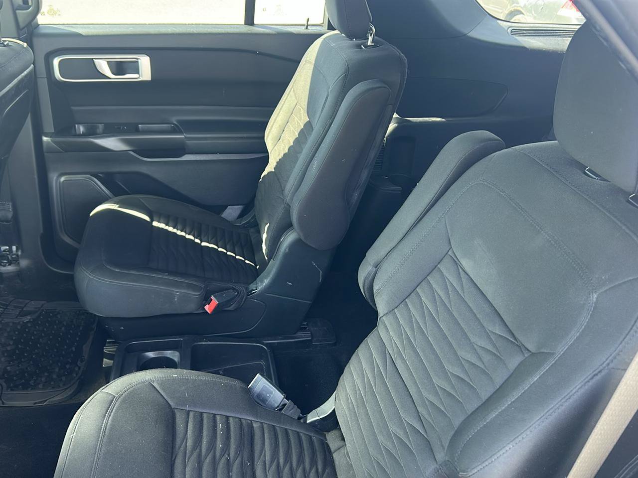 Used 2020 Ford Explorer XLT w/ Comfort Package AWD/4WD image 13