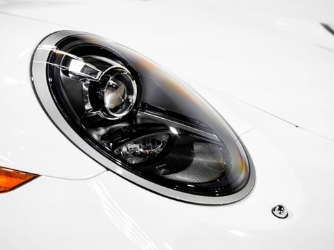 Used 2017 Porsche 911 Carrera 4S image 38