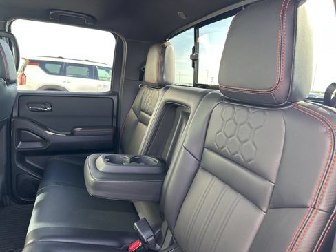 Used 2024 Nissan Frontier PRO-4X w/ Pro Premium Package AWD/4WD image 22