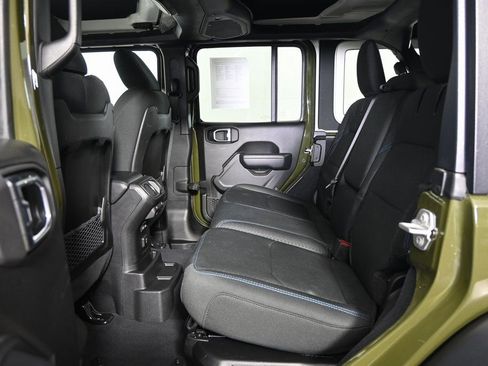 Used 2024 Jeep Wrangler Unlimited Rubicon 4xe w/ Technology Group image 18