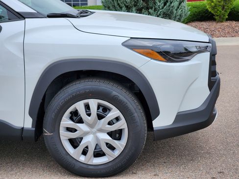 New 2026 Toyota Corolla Cross L AWD/4WD image 7