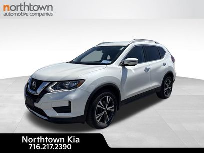Used 2020 Nissan Rogue SV w/ Premium Package