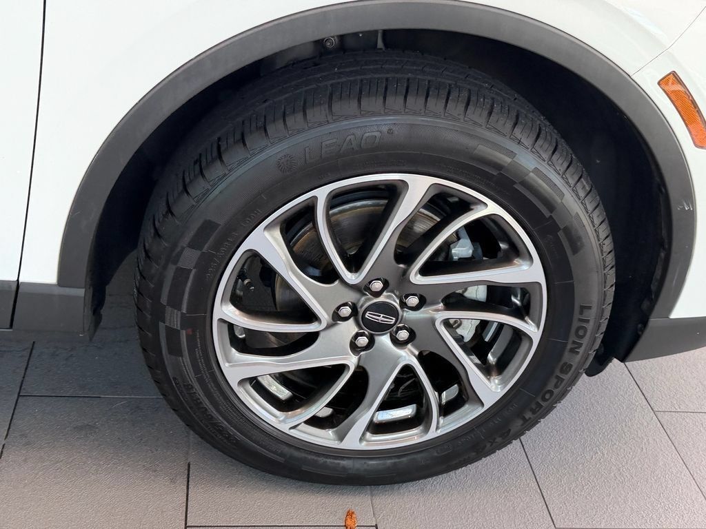 Used 2022 Lincoln Corsair FWD image 18