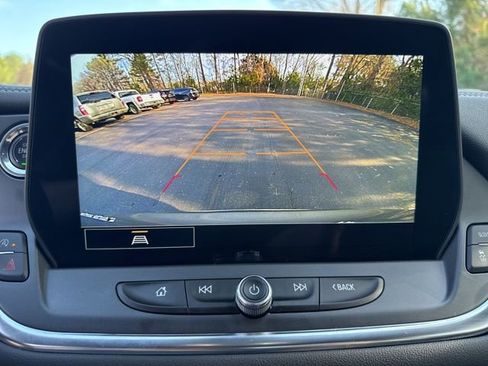 Used 2024 Chevrolet Blazer LT w/ Convenience Package image 14