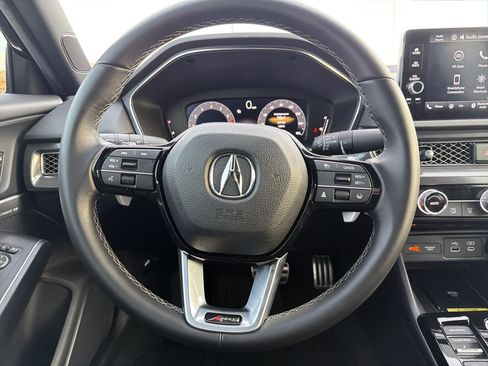 Certified 2025 Acura Integra A-Spec image 18