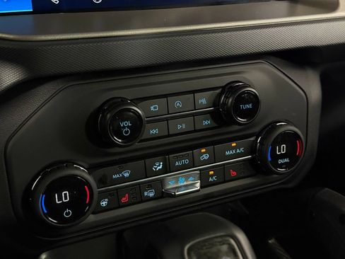 Used 2024 Ford Bronco Raptor w/ Interior Carbon Fiber Pack 6 AWD/4WD image 19