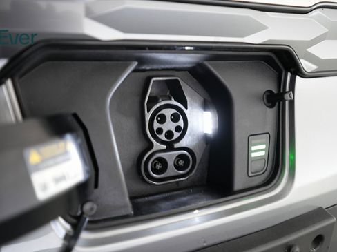 Used 2023 Kia Niro Wind image 23