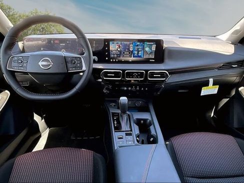 New 2027 Nissan Sentra SR FWD image 5