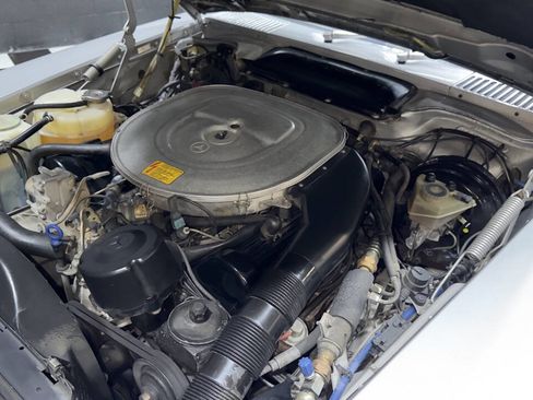 Used 1988 Mercedes-Benz 560 SL image 66