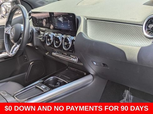 Used 2025 Mercedes-Benz GLA 250 image 31