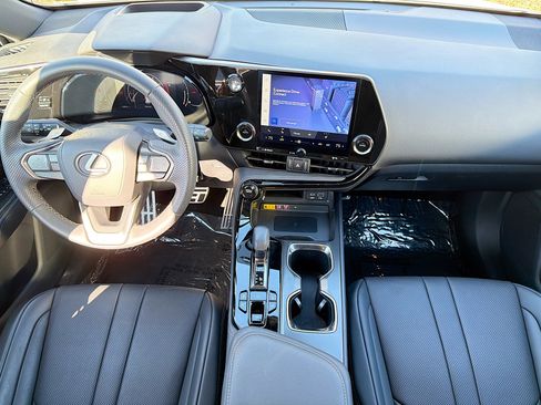 Used 2024 Lexus NX 350 F Sport image 19