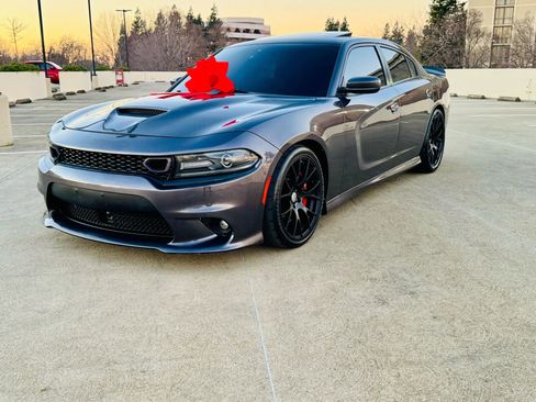 Used 2019 Dodge Charger Scat Pack w/ Daytona Edition image 22