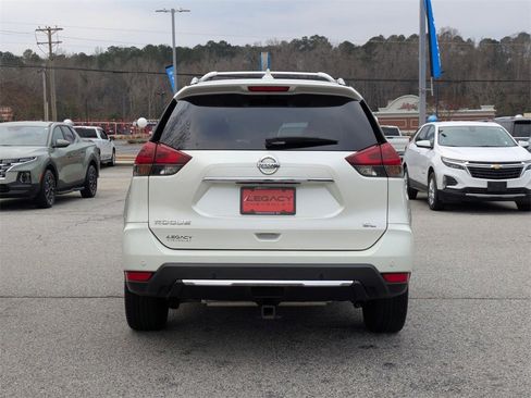 Used 2020 Nissan Rogue SL w/ Premium Package image 7