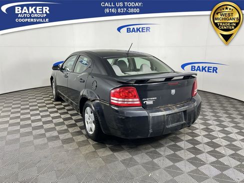 Used 2008 Dodge Avenger SE image 7