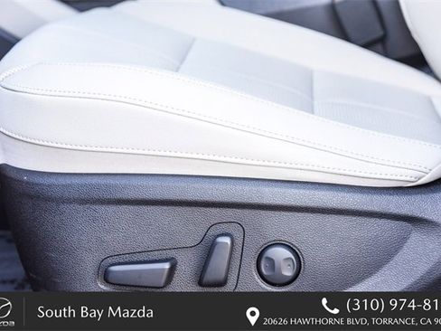 Used 2022 Kia Telluride EX w/ EX Premium Package image 23