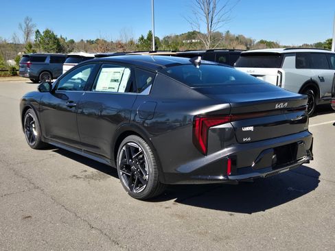 New 2026 Kia K4 GT-Line image 5