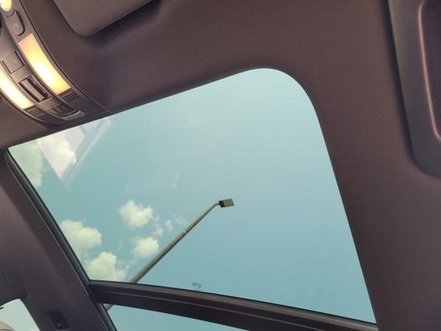 Used 2015 Audi Q7 3.0T S line Prestige w/ Sport Edition image 21