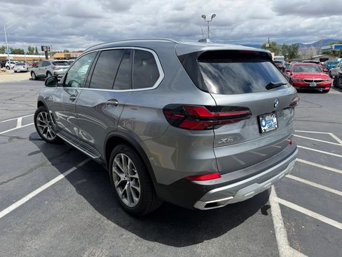Used 2024 BMW X5 xDrive40i AWD/4WD image 5