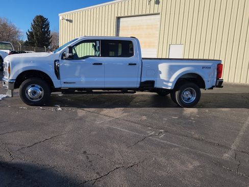 New 2026 Ford F350 XLT image 7