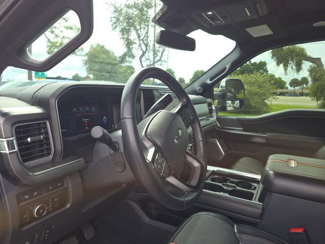 Used 2024 Ford F250 Platinum AWD/4WD image 10
