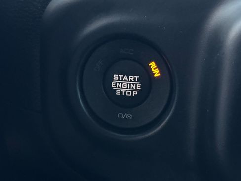 Used 2022 Jeep Wrangler Unlimited Rubicon 4xe image 33