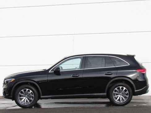 New 2026 Mercedes-Benz GLC 300 4MATIC image 4