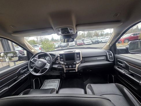 Used 2020 RAM 3500 Laramie AWD/4WD image 12