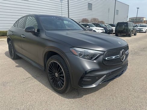 Used 2024 Mercedes-Benz GLC 300 4MATIC image 11