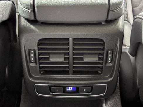 Certified 2022 Audi e-tron GT Premium Plus w/ Performance Package image 22