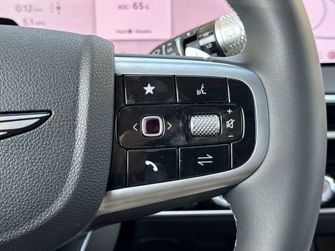 New 2026 Genesis GV70 2.5T Advanced image 29