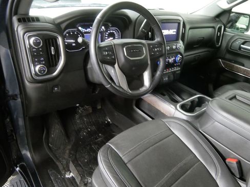 Used 2022 GMC Sierra 1500 Denali w/ LPO, GMC Protection Package image 10