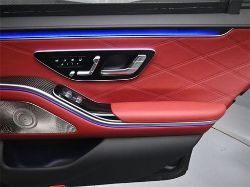 New 2026 Mercedes-Benz S 63 AMG S image 27