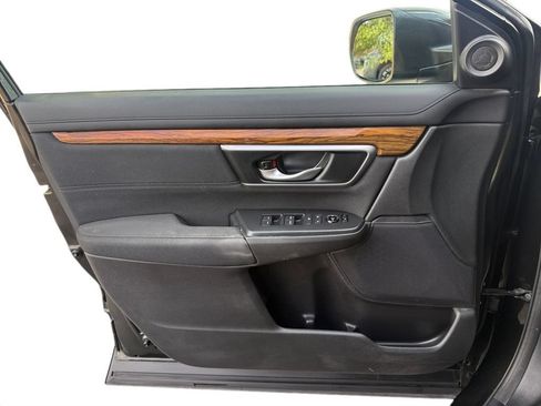 Used 2018 Honda CR-V EX image 17