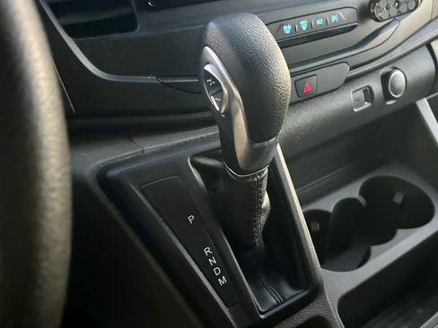 Used 2022 Ford Transit 150 Low Roof AWD image 8