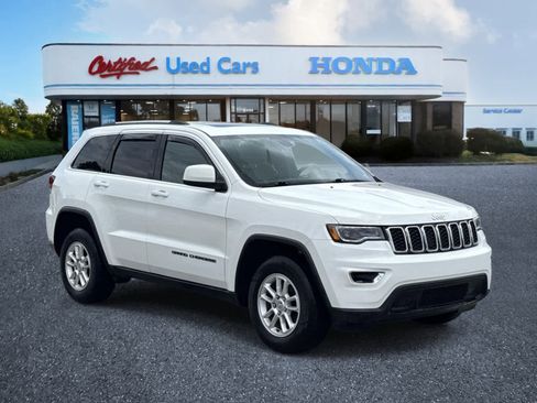 Used 2020 Jeep Grand Cherokee Laredo AWD/4WD image 7